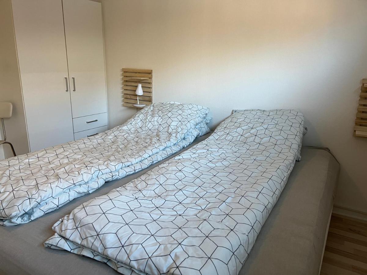 Hyggelig & Lys Kaelderlejlighed Herning Buitenkant foto